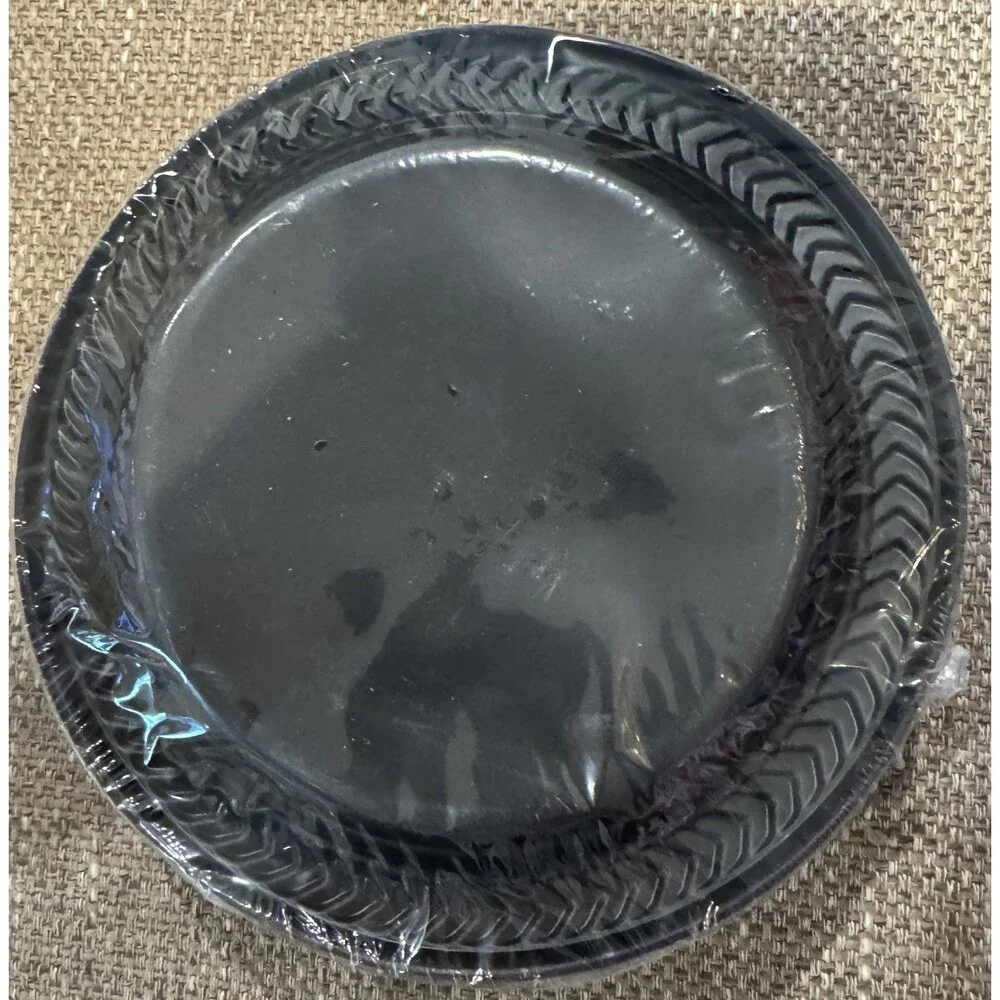 Cuisine Round Black Disposable Plates - 6